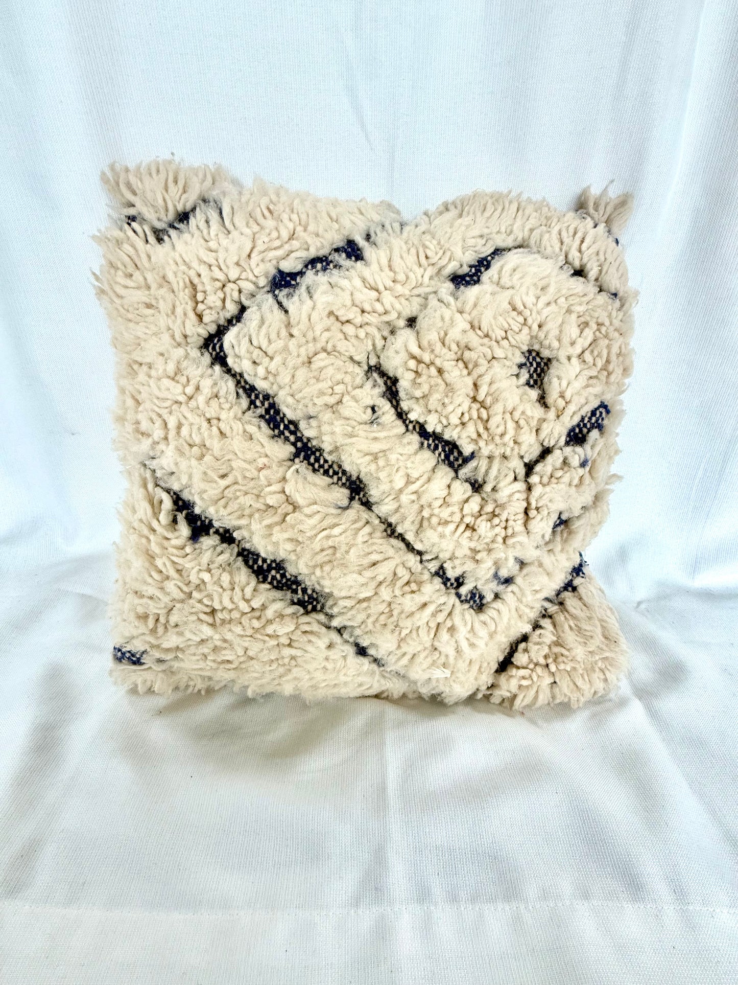 Diamond Cream & Black Pillow Case