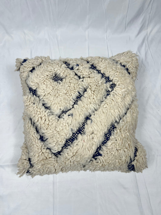 Diamond Cream & Black Pillow Case